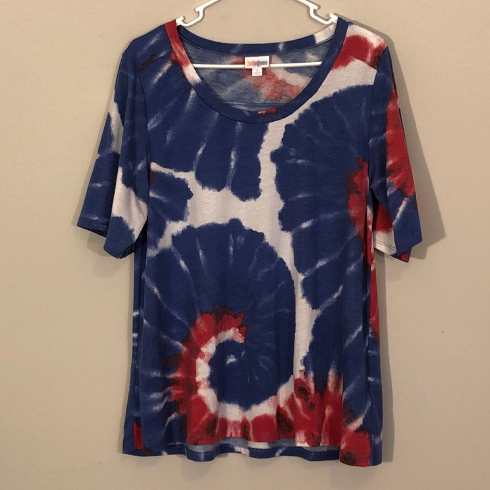 LuLaRoe Boyfriend T 057